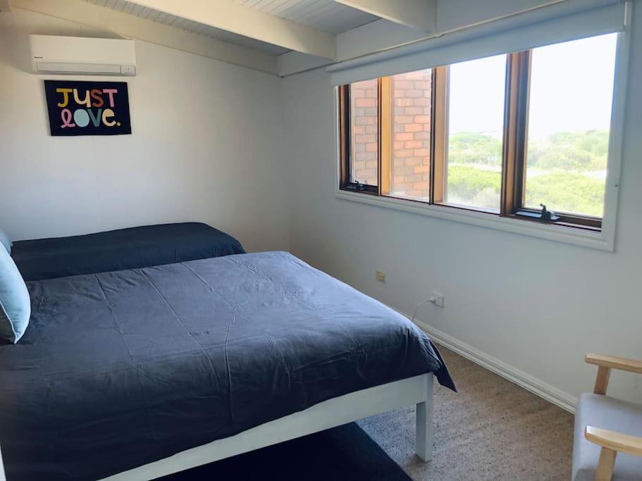 Peterborough Beach House エクステリア 写真