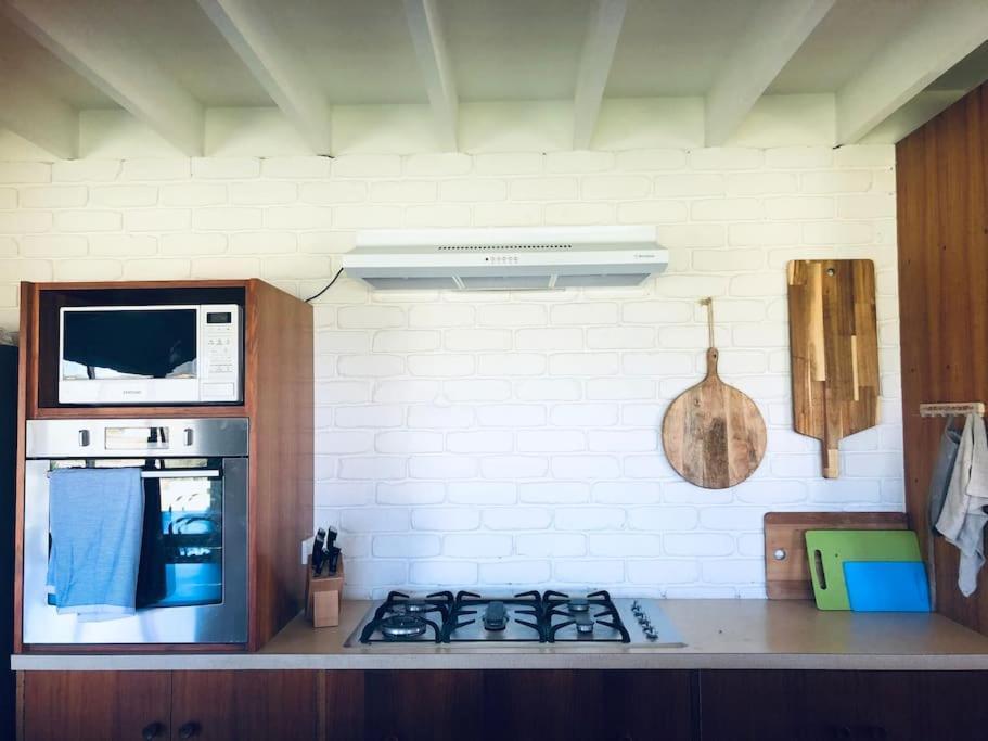 Peterborough Beach House エクステリア 写真