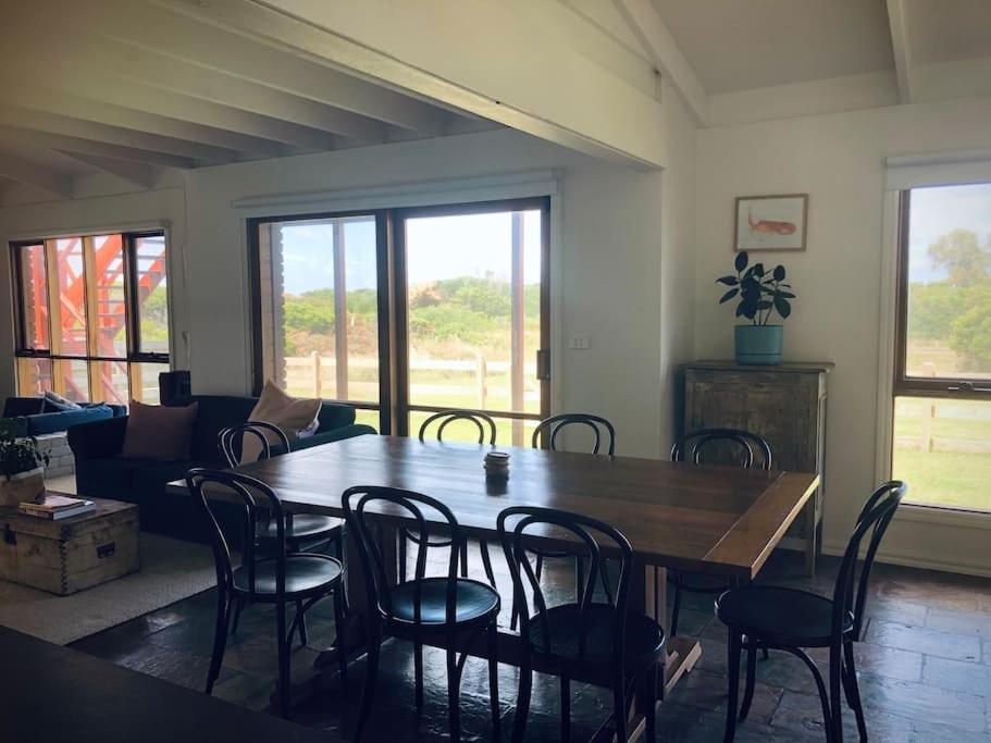 Peterborough Beach House エクステリア 写真